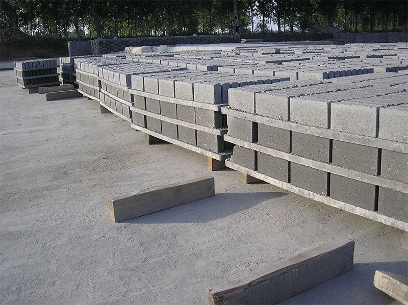 <a href=http://www.yhbiz.cn/zjtb/ target=_blank class=infotextkey>免燒磚機托板</a>