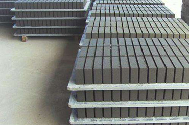 <a href=http://www.yhbiz.cn/ target=_blank class=infotextkey>免燒磚托板</a>