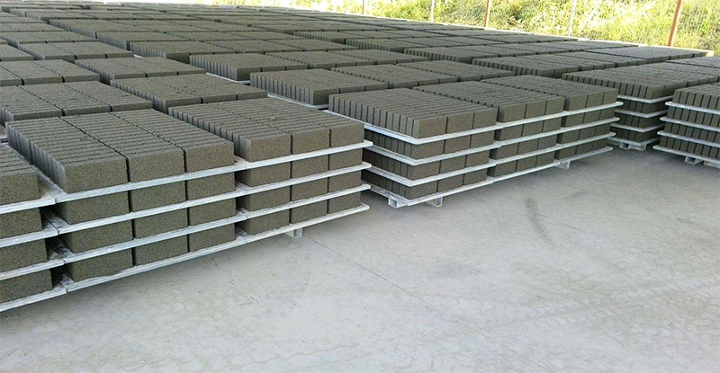 PVC<a href=http://www.yhbiz.cn/ target=_blank class=infotextkey>空心磚托板</a>